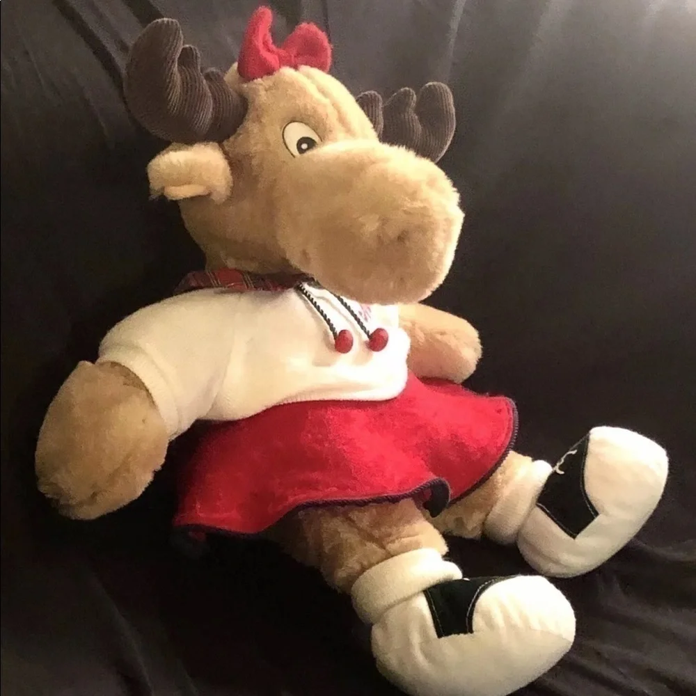 𝅺VINTAGE Limited Edition Holiday MAXINE Moose plush stuffed animal in red skirt